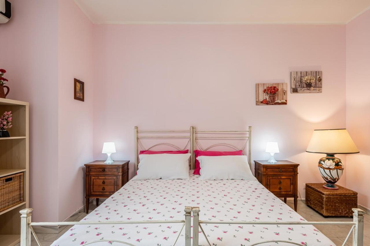 Catania Central And Comfy Apartments Екстер'єр фото