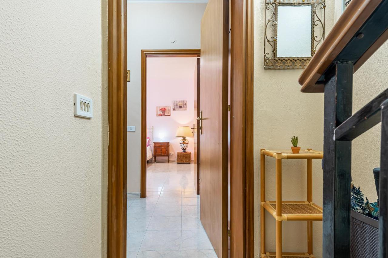 Catania Central And Comfy Apartments Екстер'єр фото