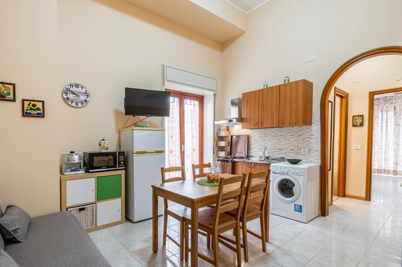 Catania Central And Comfy Apartments Екстер'єр фото